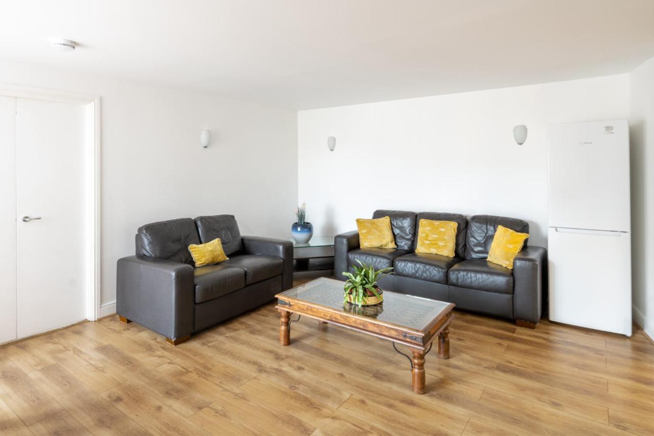 Comfortable And Bright Apartment In Tower Bridge London Eksteriør billede