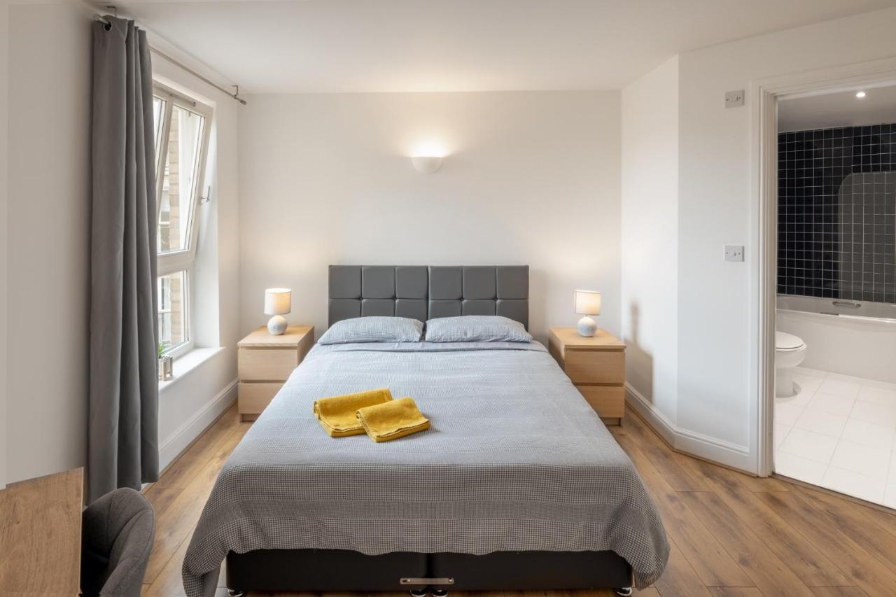 Comfortable And Bright Apartment In Tower Bridge London Eksteriør billede