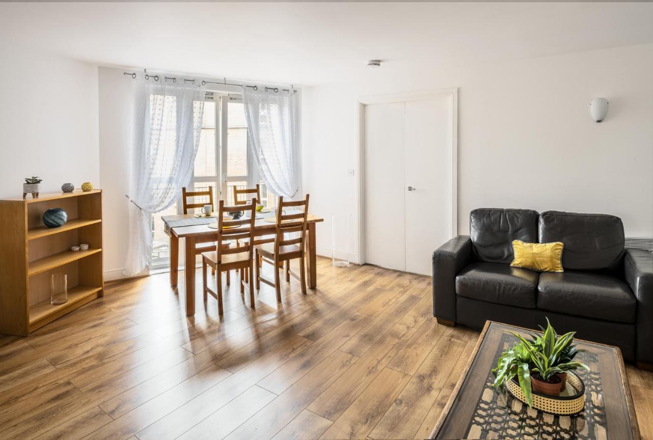 Comfortable And Bright Apartment In Tower Bridge London Eksteriør billede